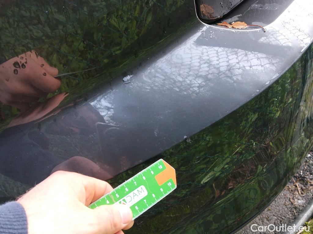  Volkswagen  Passat VOLKSWAGEN  / 2019 / 4P / sedán 2.0 TDI 90kW (122CV) DSG #20