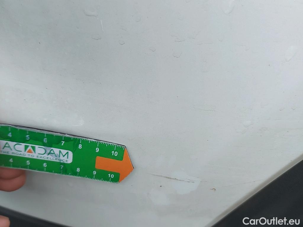  Volvo  XC 40 VOLVO XC40 / 2017 / 5P / todoterreno 1.5 T5 Twin Recharge R-Design Auto #28