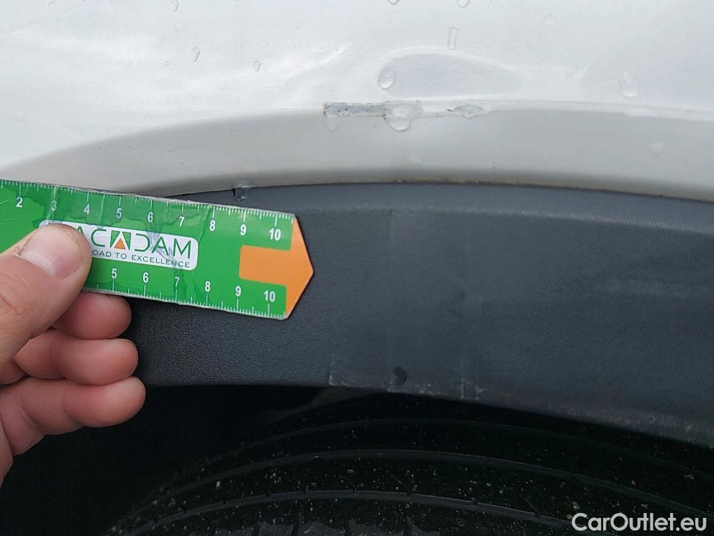  Volvo  XC 40 VOLVO XC40 / 2017 / 5P / todoterreno 1.5 T5 Twin Recharge R-Design Auto #37