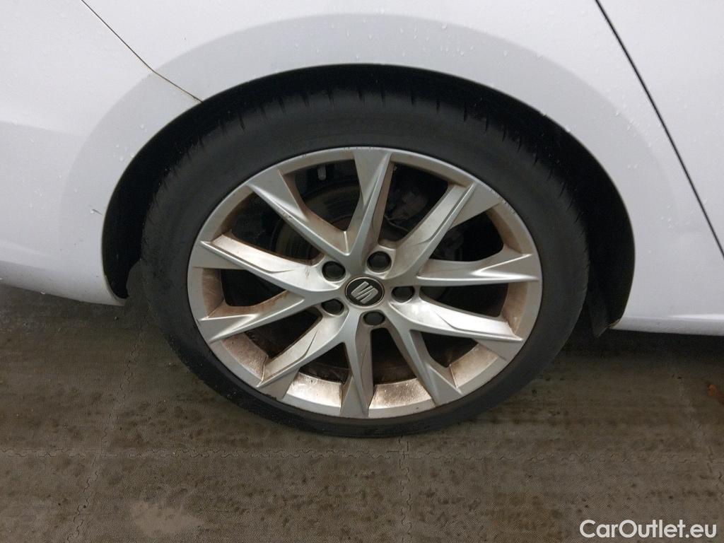  Seat  Leon SEAT León / 2016 / 5P / familiar ST 2.0 TDI 110kW St&Sp FR Ed Plus #13