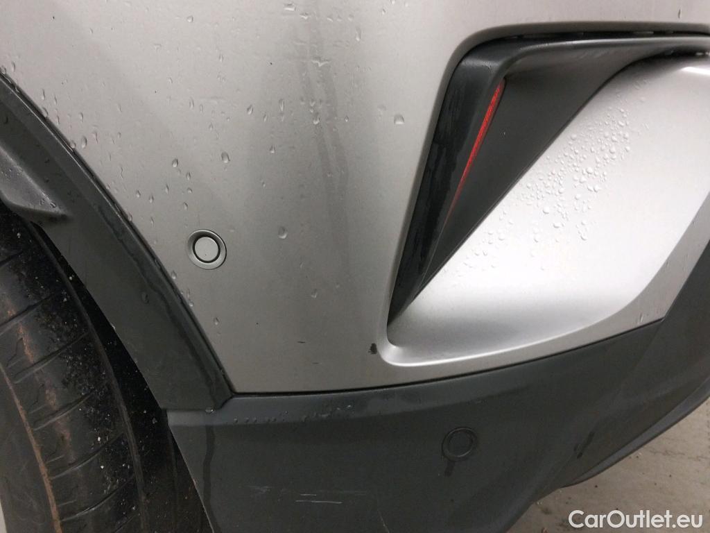  Toyota  C-HR TOYOTA  / 2016 / 5P / todoterreno 1.8 125H Advance (CX) #17