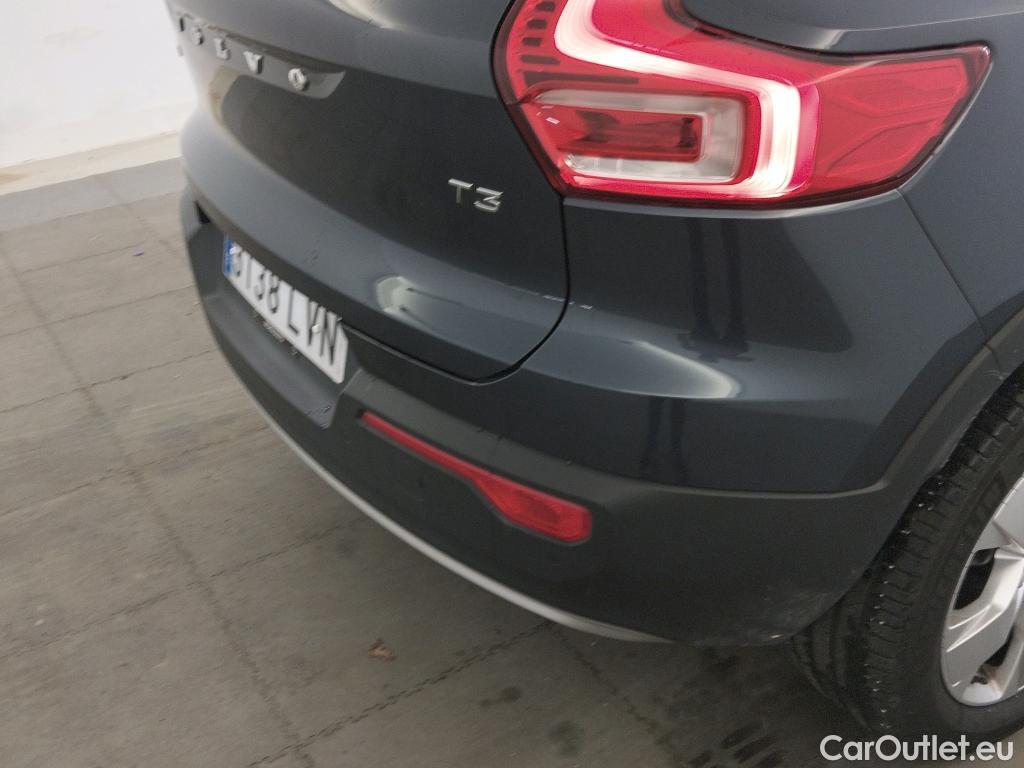  Volvo  XC 40 VOLVO XC40 / 2017 / 5P / todoterreno 1.5 T3 Momentum Pro Auto #3