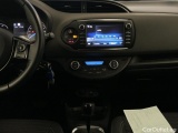  Toyota  Yaris TOYOTA  / 2017 / 5P / berlina con portón 1.5 100H Active #13