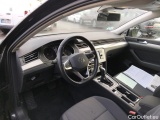  Volkswagen  Passat VOLKSWAGEN  / 2019 / 4P / sedán 2.0 TDI 90kW (122CV) DSG #3