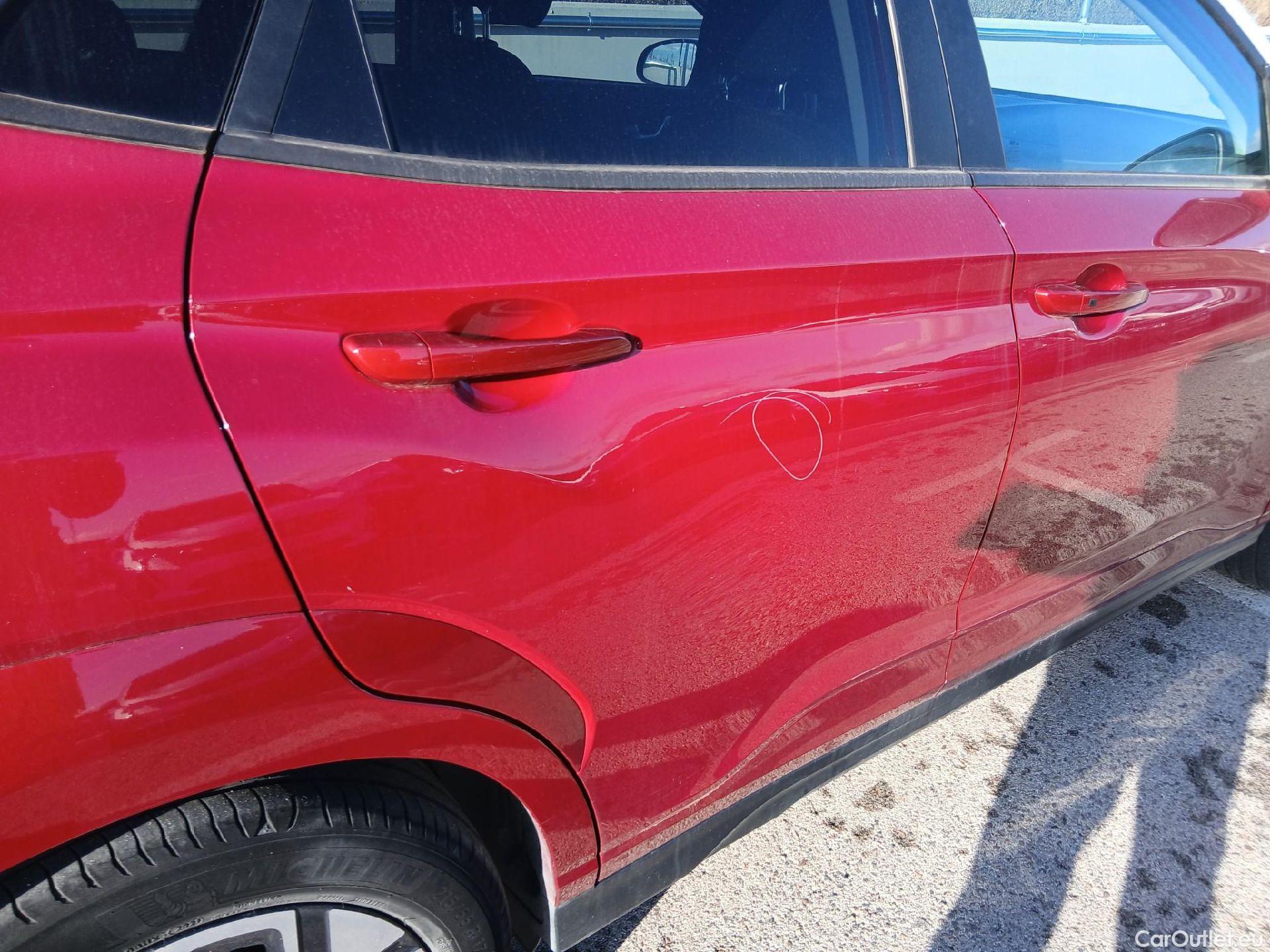  Hyundai  Konna HYUNDAI Kona / 2020 / 5P / todoterreno 150kW EV Tecno 2C #28