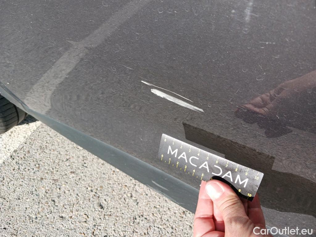  DS  DS7 DS DS 7 Crossback / 2017 / 5P / todoterreno BlueHDi DE 96kW (130CV) Auto. CHIC (AC) #8