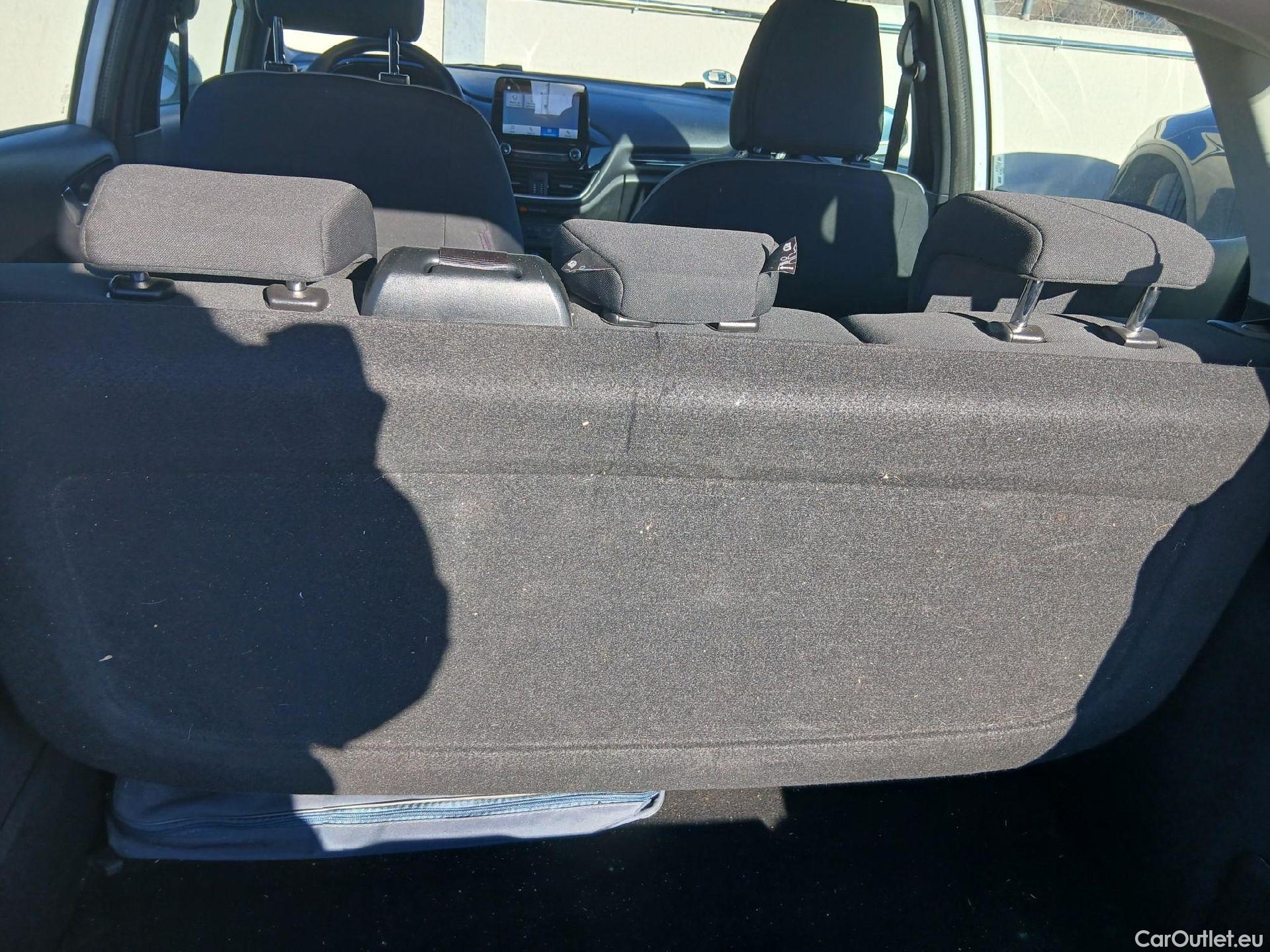  Ford  Fiesta FORD  / 2017 / 5P / berlina con portón 1.5 TDCI 63kW Trend+ 5p (AC) #7