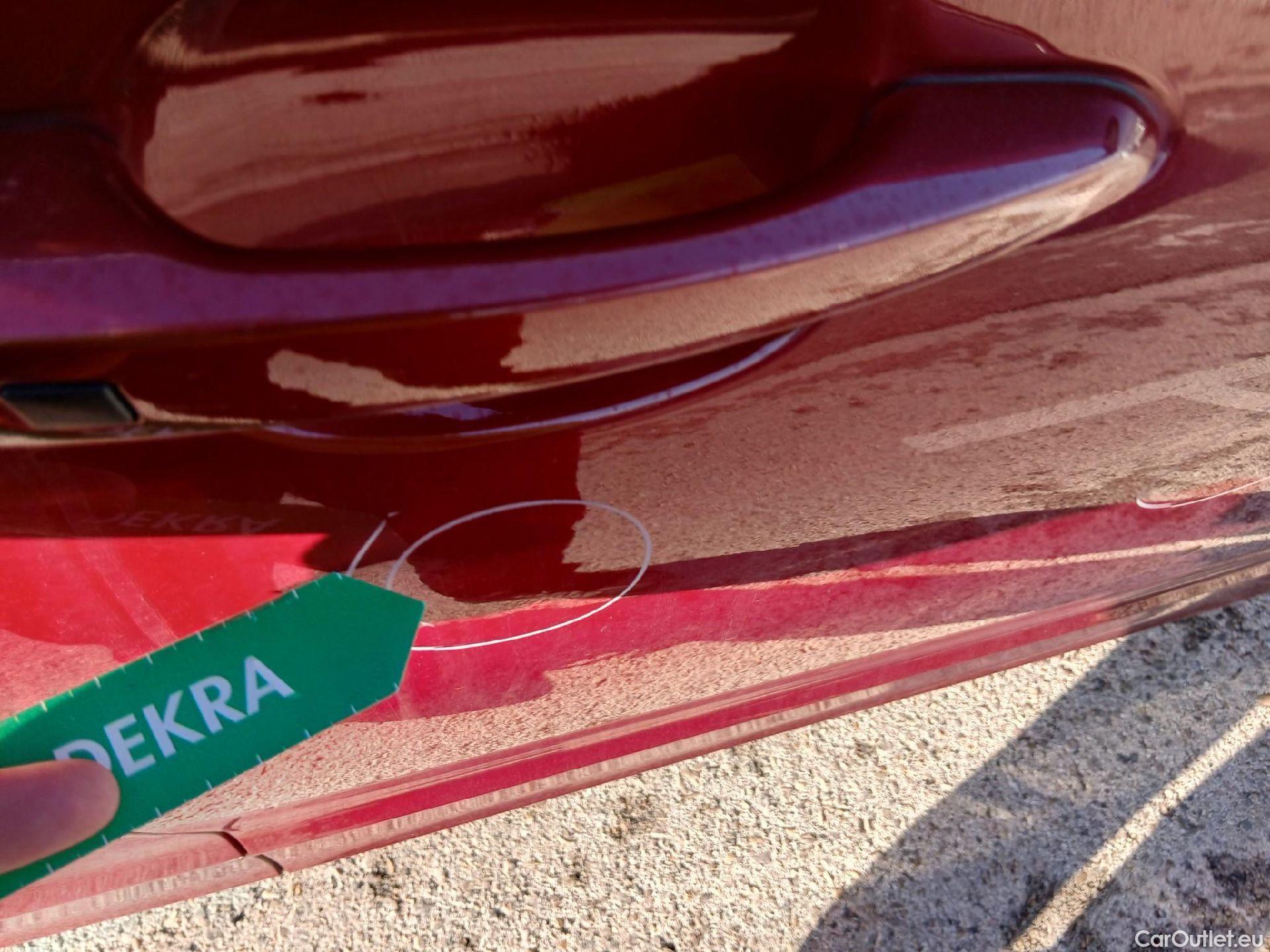  Hyundai  Konna HYUNDAI Kona / 2020 / 5P / todoterreno 150kW EV Tecno 2C #30