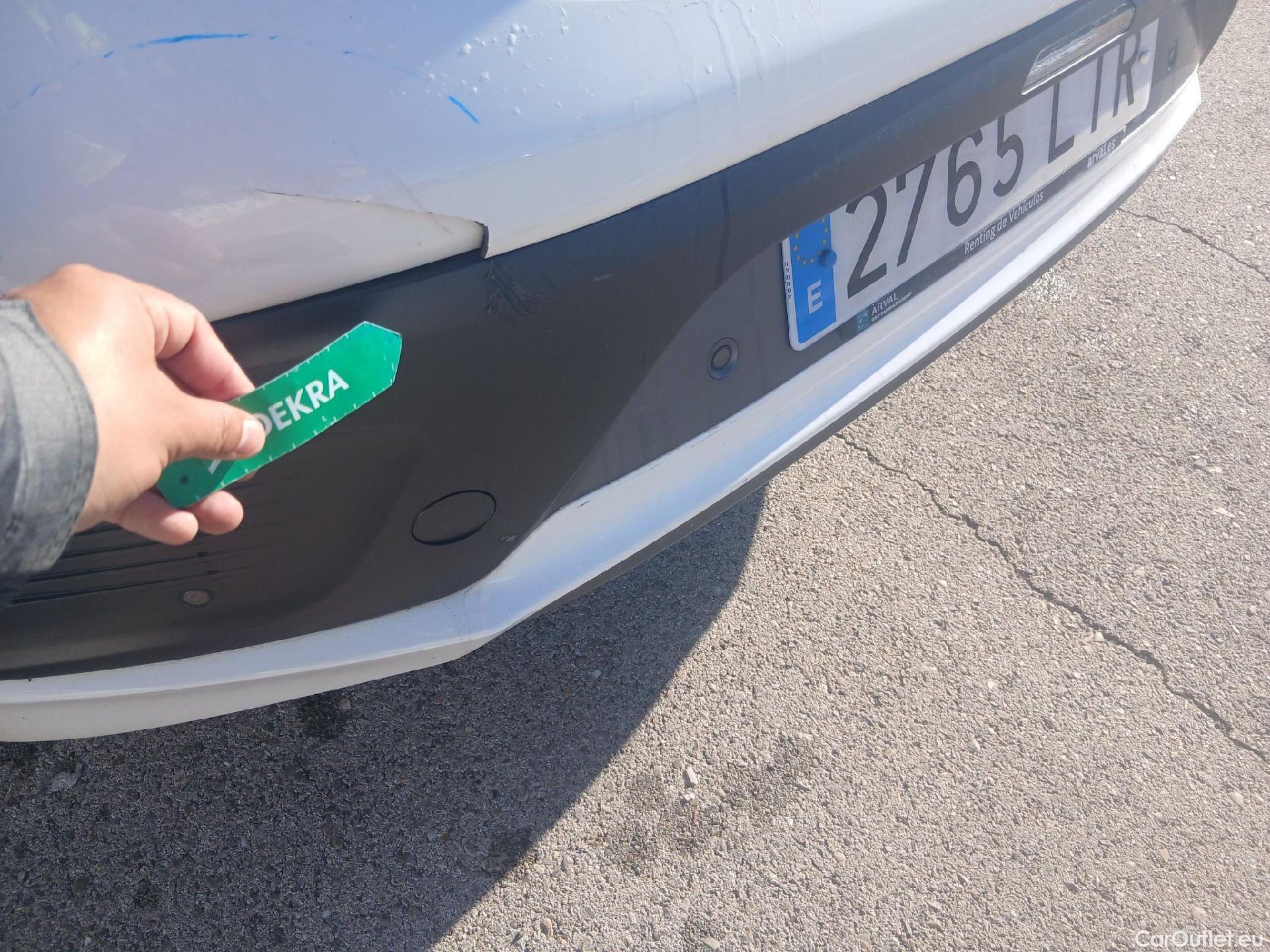  Hyundai   Ioniq HYUNDAI / 2019 / 5P / berlina con portón 1.6 GDI HEV Tecno DCT #21