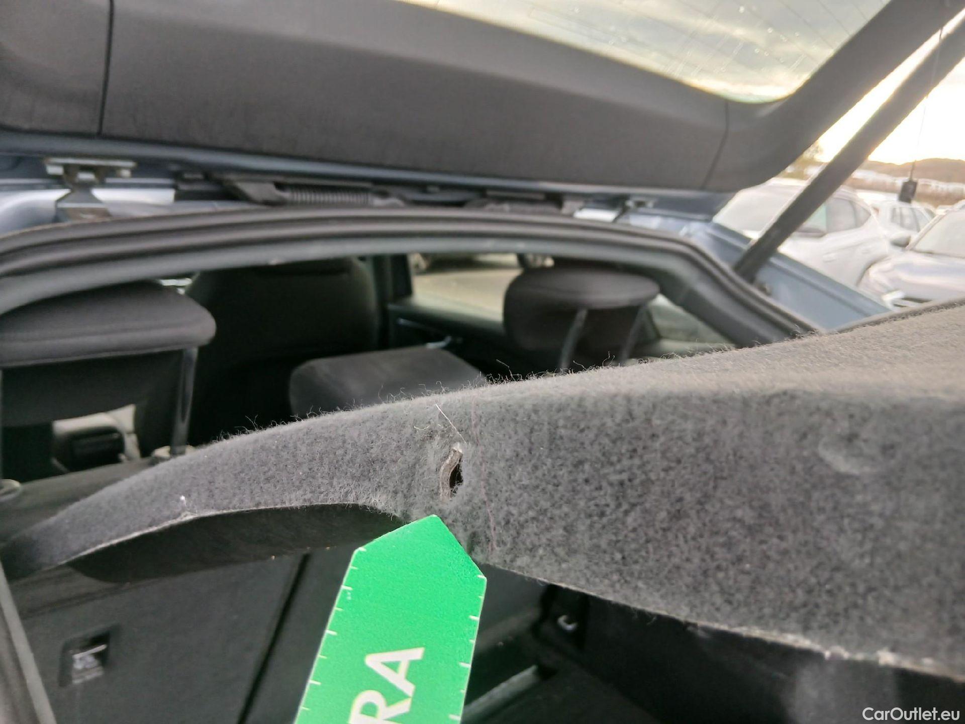  Audi  Q4 E-Tron AUDI Q4 Sportback e-tron / 2021 / 5P / todoterreno Black line edition 35 e-tron 125kW 55kWh #19