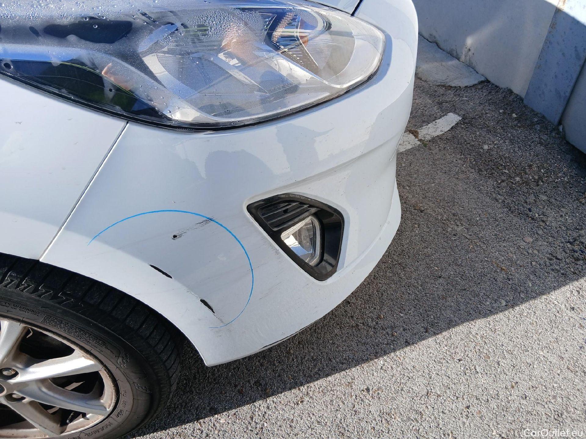  Ford  Fiesta FORD  / 2017 / 5P / berlina con portón 1.5 TDCI 63kW Trend+ 5p (AC) #12