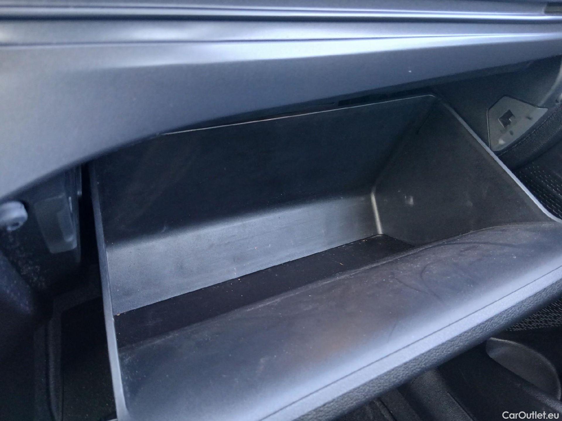  Hyundai  i20 HYUNDAI  / 2020 / 5P / berlina con portón 1.0 TGDI 74kW (100CV) Klass #1