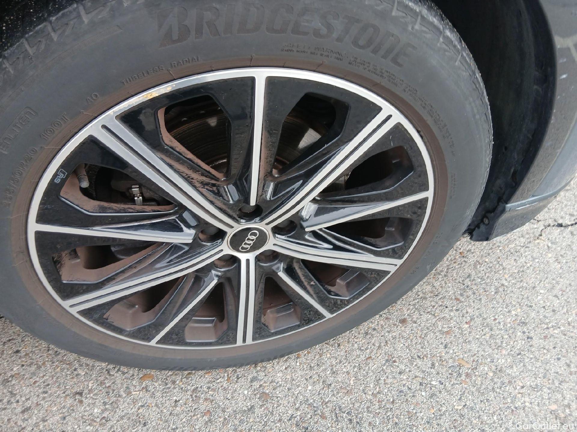  Audi  Q4 E-Tron AUDI Q4 Sportback e-tron / 2021 / 5P / todoterreno Black line edition 35 e-tron 125kW 55kWh #30