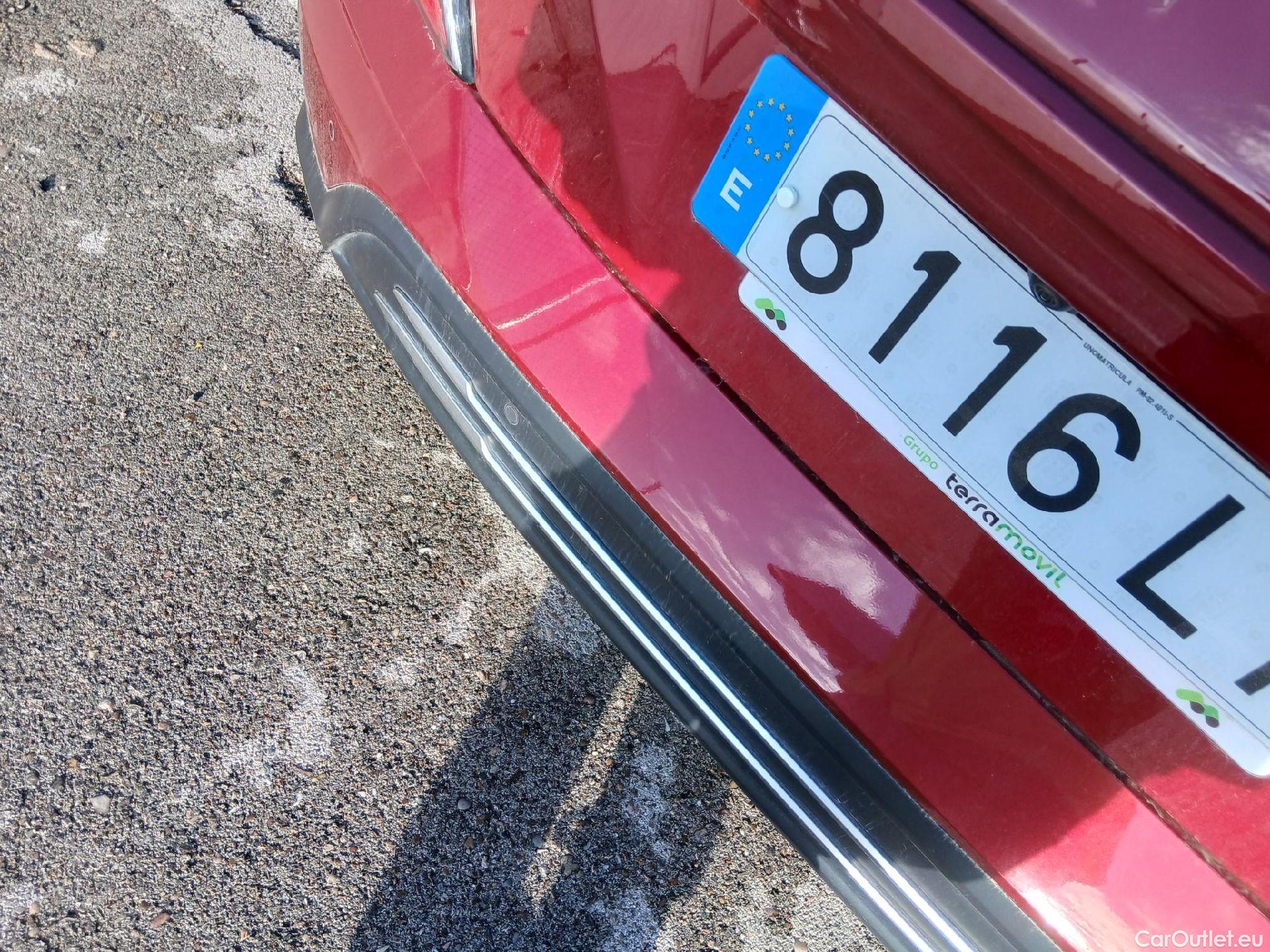  Hyundai  Konna HYUNDAI Kona / 2020 / 5P / todoterreno 150kW EV Tecno 2C #25