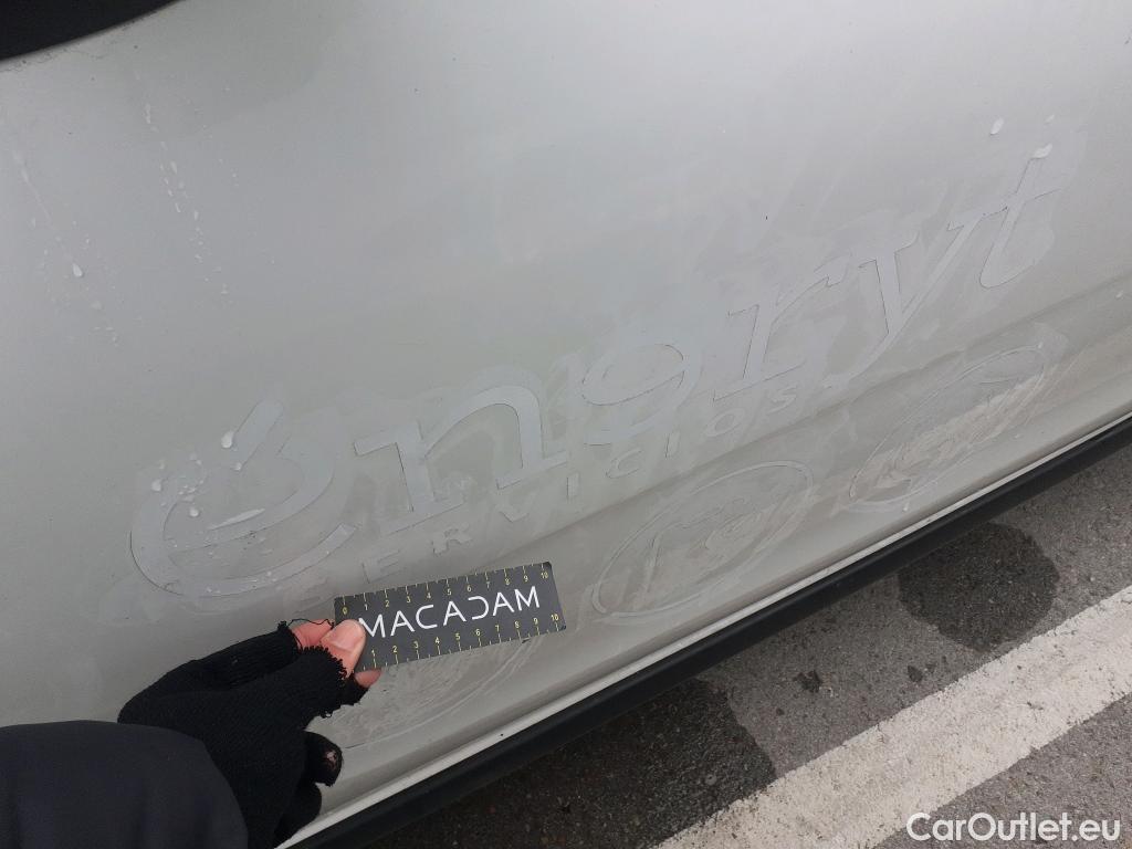  Citroen  C3 CITROEN  / 2020 / 5P / berlina con portón BlueHDi 75KW (100CV) S&S FEEL #6