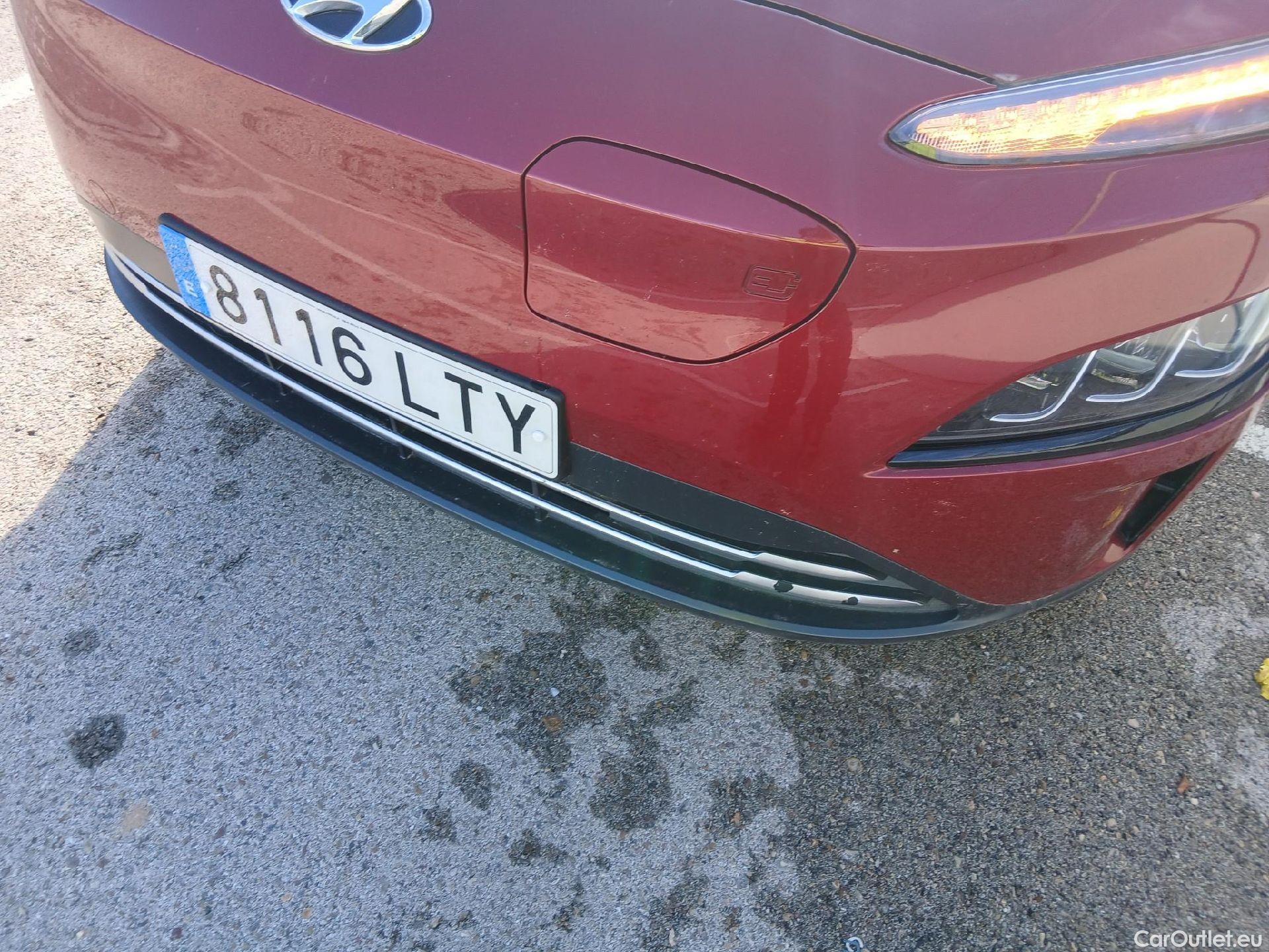  Hyundai  Konna HYUNDAI Kona / 2020 / 5P / todoterreno 150kW EV Tecno 2C #8