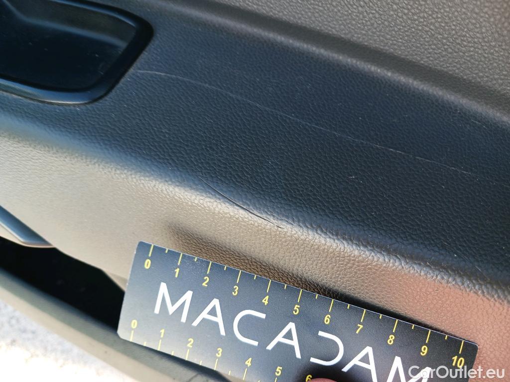  Dacia  Duster DACIA  / 2018 / 5P / todoterreno Essent. Blue dCi 85kW (115CV) 4X2 #24