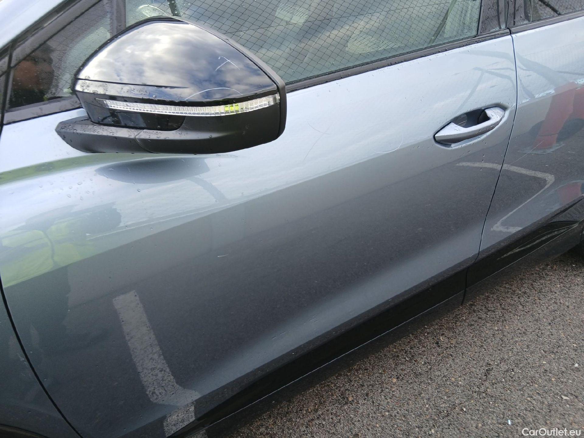  Audi  Q4 E-Tron AUDI Q4 Sportback e-tron / 2021 / 5P / todoterreno Black line edition 35 e-tron 125kW 55kWh #60