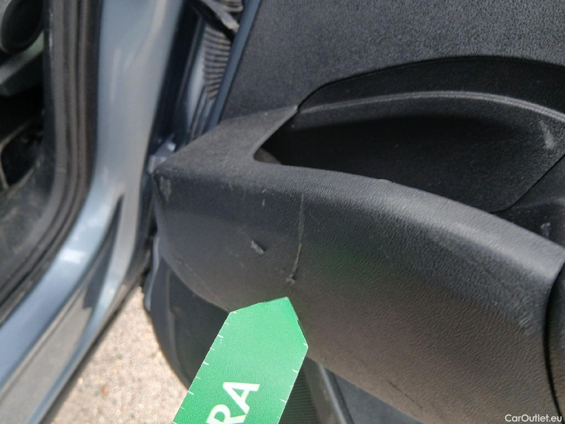  Audi  Q4 E-Tron AUDI Q4 Sportback e-tron / 2021 / 5P / todoterreno Black line edition 35 e-tron 125kW 55kWh #25