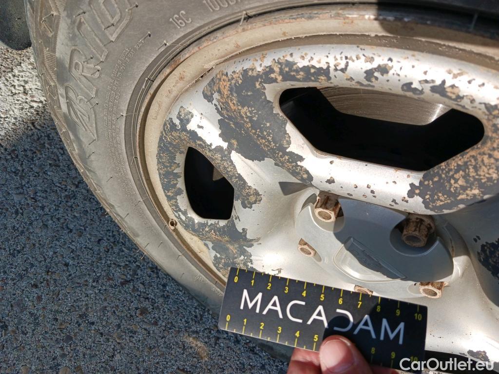  Dacia  Duster DACIA  / 2018 / 5P / todoterreno Essent. Blue dCi 85kW (115CV) 4X2 #47