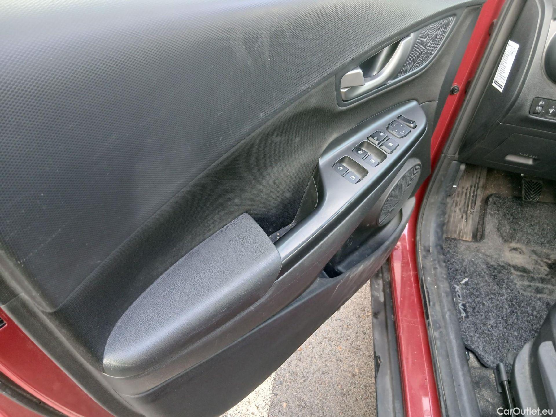  Hyundai  Konna HYUNDAI Kona / 2017 / 5P / todoterreno 1.0 TGDi Klass 4x2 #1