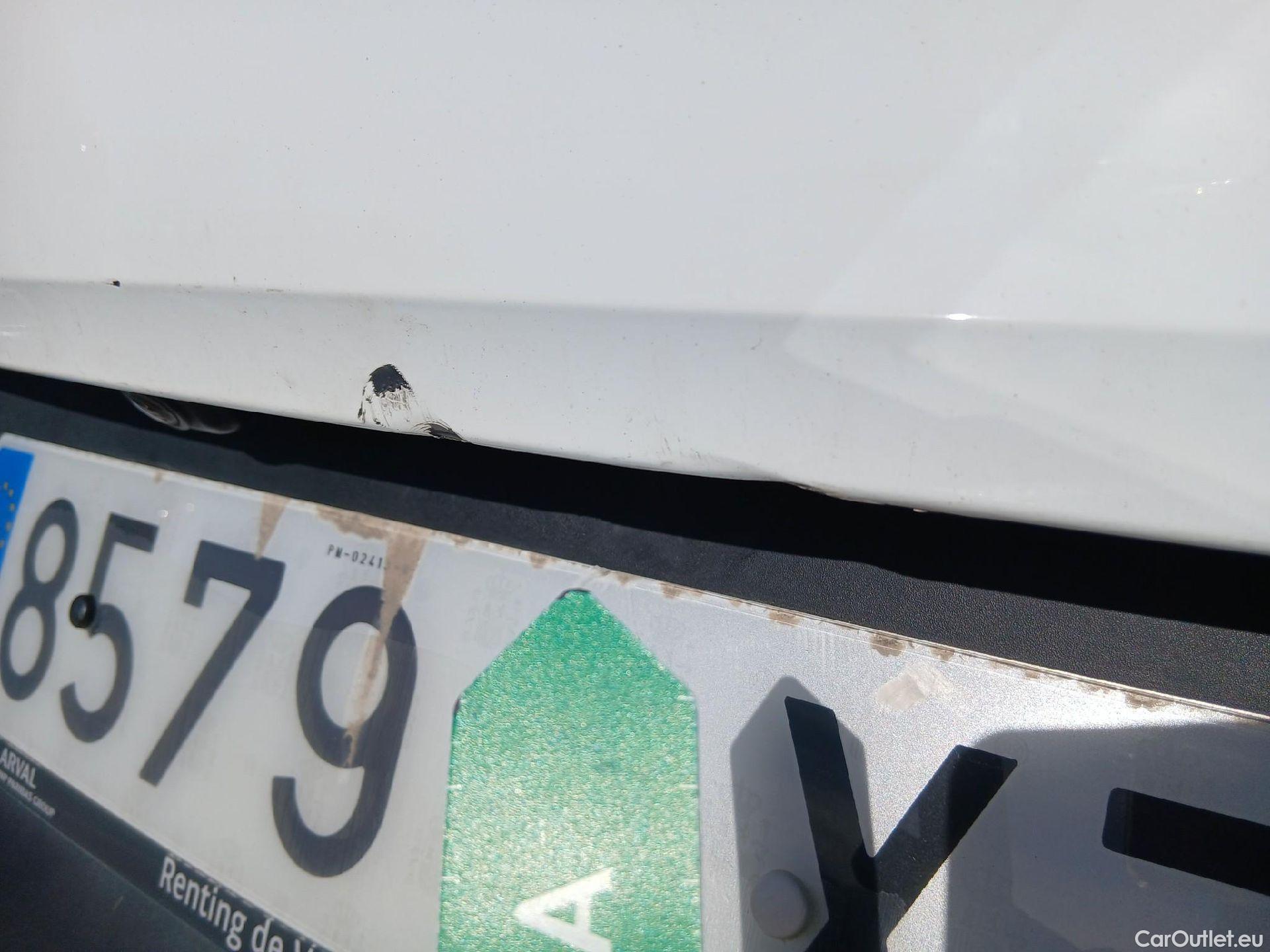  Opel   Grandland X OPEL Grandland / 2021 / 5P / todoterreno 1.5 CDTi Business Edition Auto #31