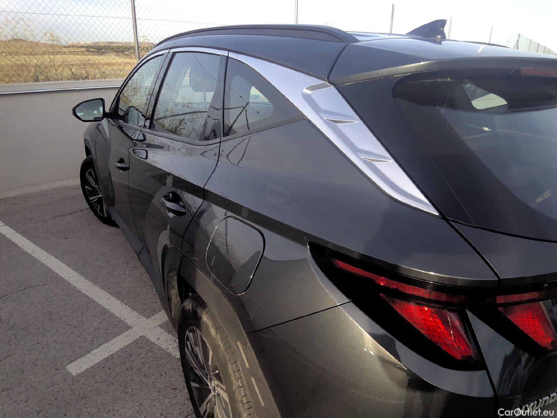  Hyundai  Tucson HYUNDAI  / 2020 / 5P / todoterreno 1.6 TGDI 110kW (150CV) Maxx #28