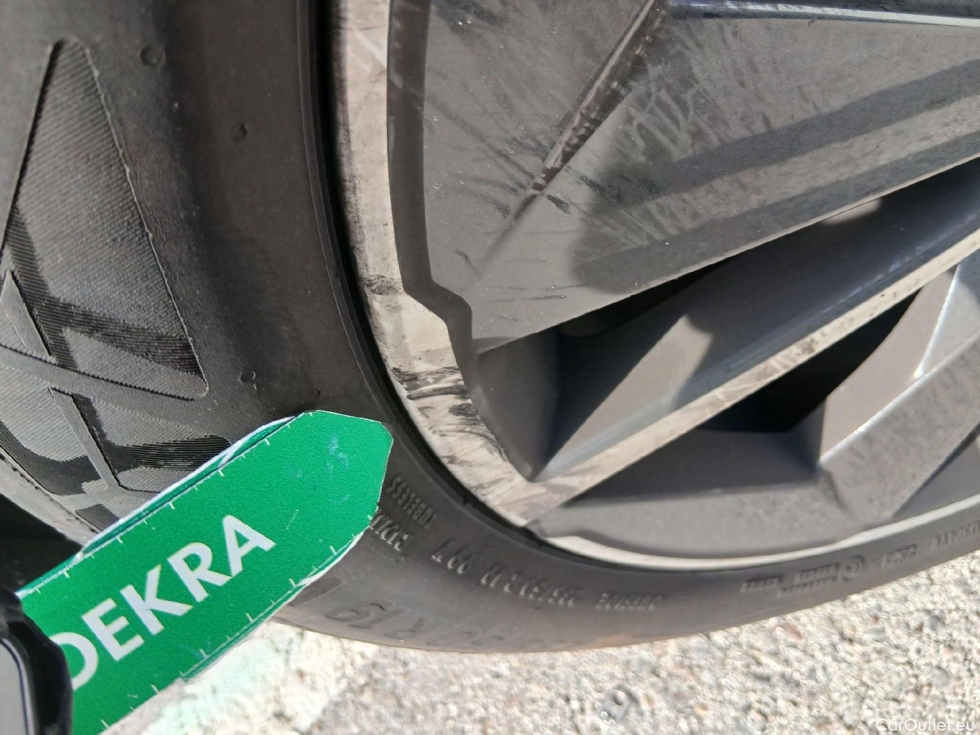  Nissan  Qashqai NISSAN  / 2021 / 5P / todoterreno DIG-T 116kW mHEV Xtronic Tekna #7