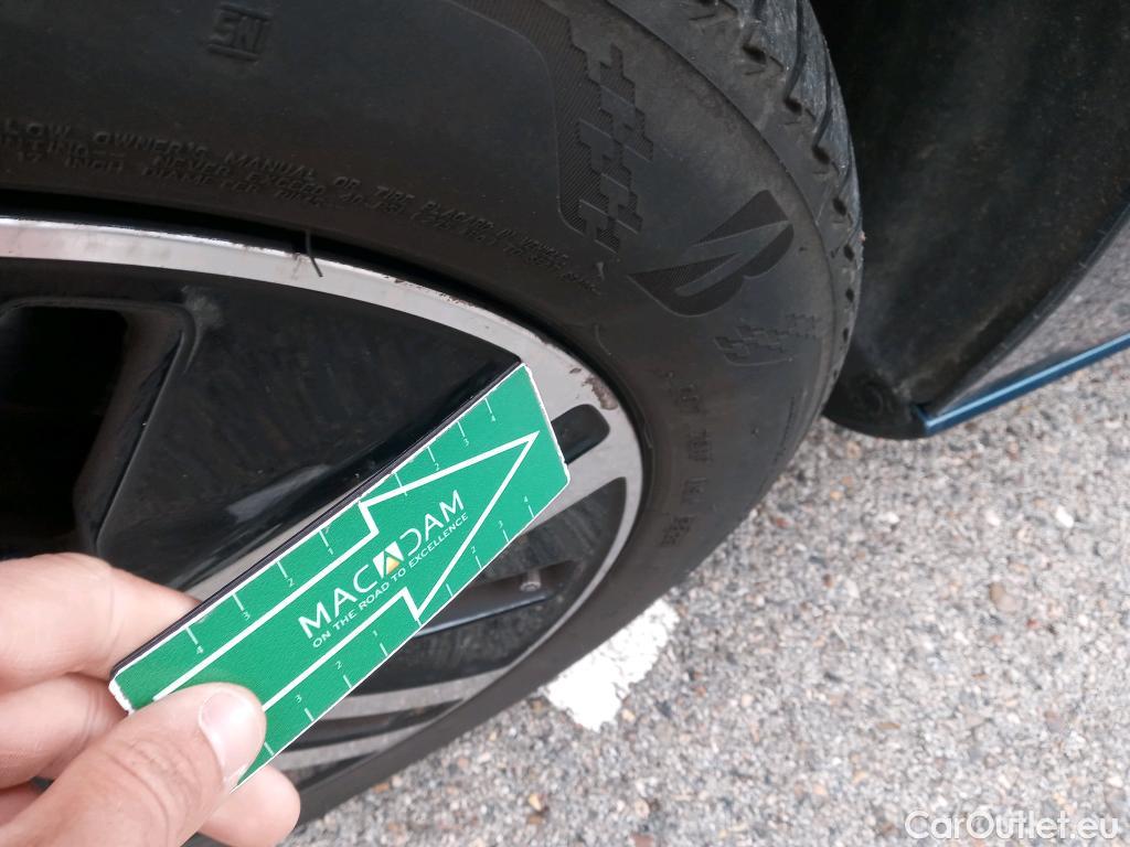  Mercedes  B-Klasse MERCEDES-BENZ Clase B / 2019 / 5P / monovolumen compacto B 250 e #15