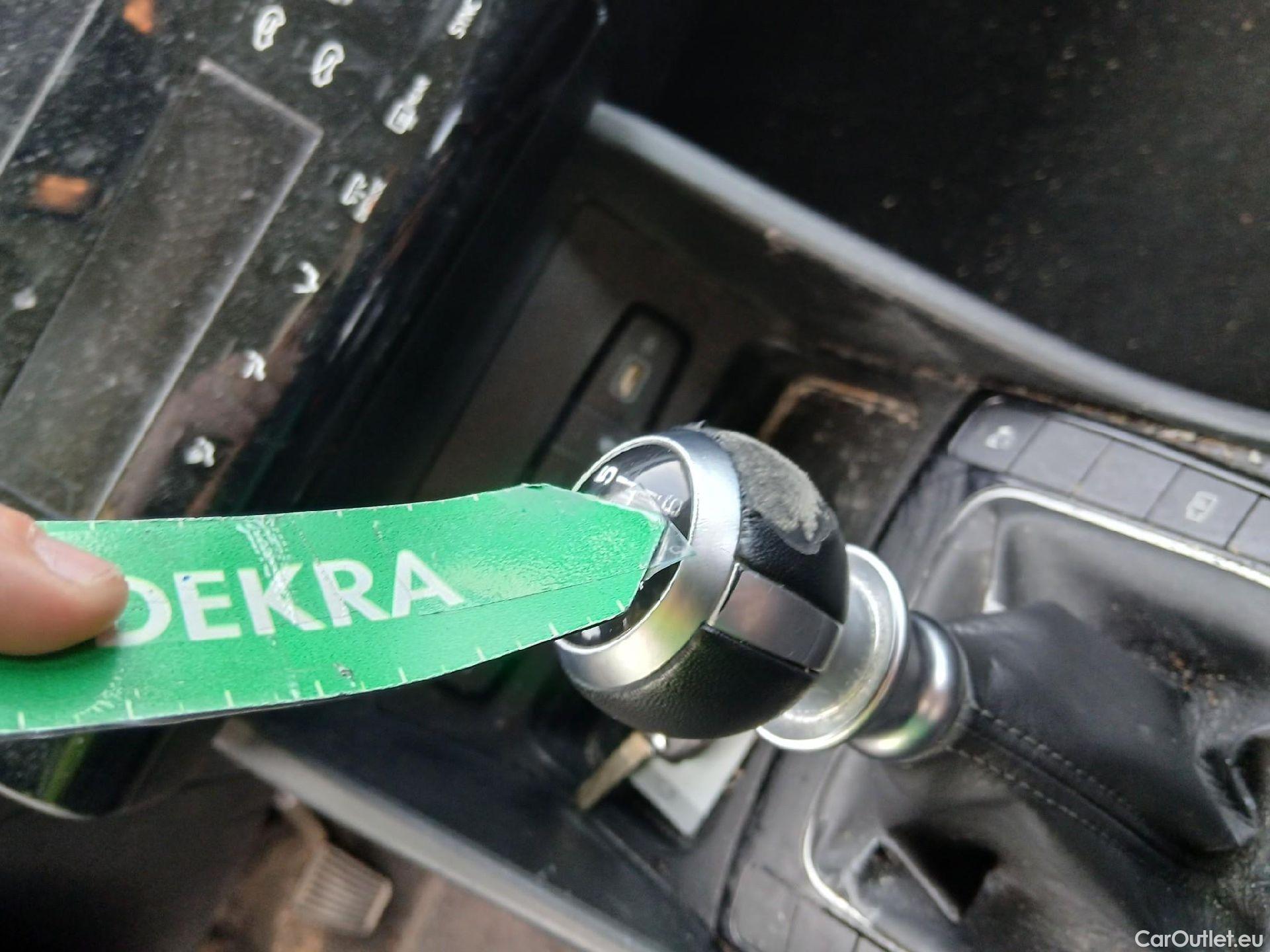  Hyundai  Tucson HYUNDAI  / 2020 / 5P / todoterreno 1.6 TGDI 110kW (150CV) Maxx #24