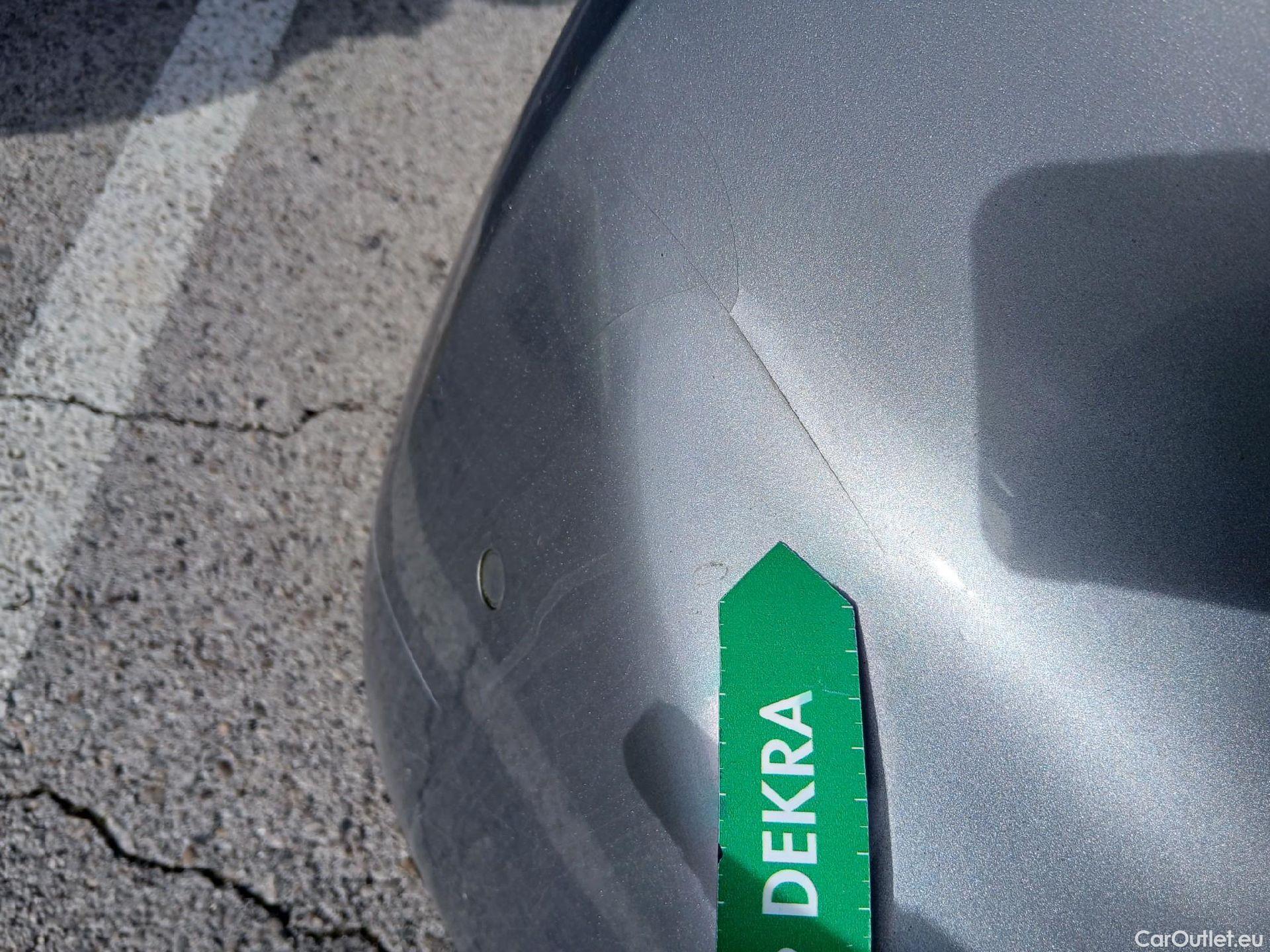  Peugeot  208 PEUGEOT  / 2019 / 5P / berlina con portón PureTech 73kW (100CV) Active Pack #24