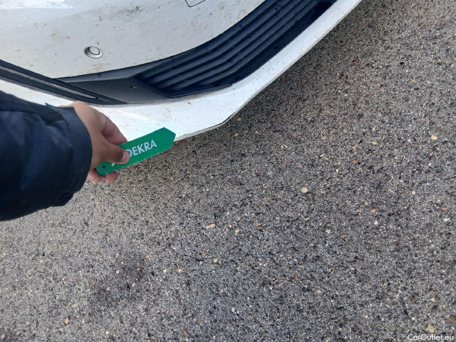  Peugeot  508 PEUGEOT  / 2018 / 5P / berlina con portón 5P Allure BlueHDi 120kW (160) S&S EAT8 #6