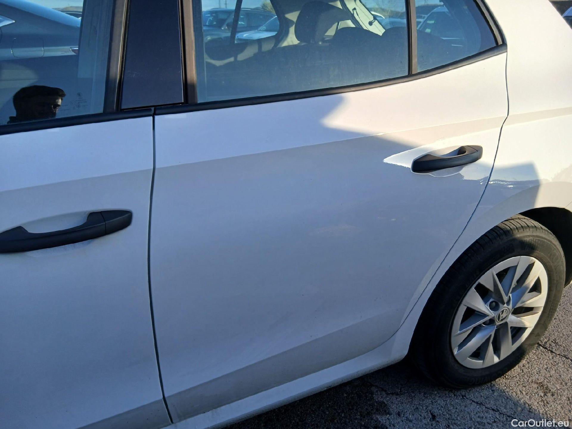  Skoda  Fabia  Essence 1.0 TSI 95CV MT5 6E #6