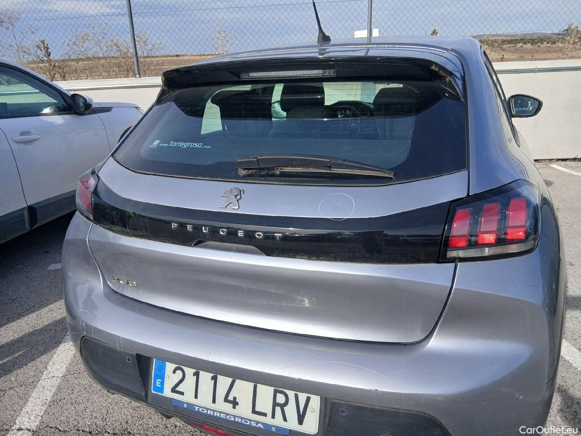  Peugeot  208 PEUGEOT  / 2019 / 5P / berlina con portón PureTech 73kW (100CV) Active Pack #30