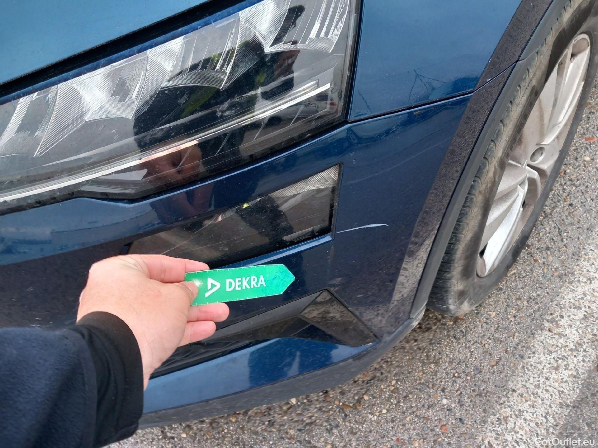  Skoda  Karoq SKODA  / 2017 / 5P / todoterreno 2.0 TDI 85kW (115CV) Ambition #46