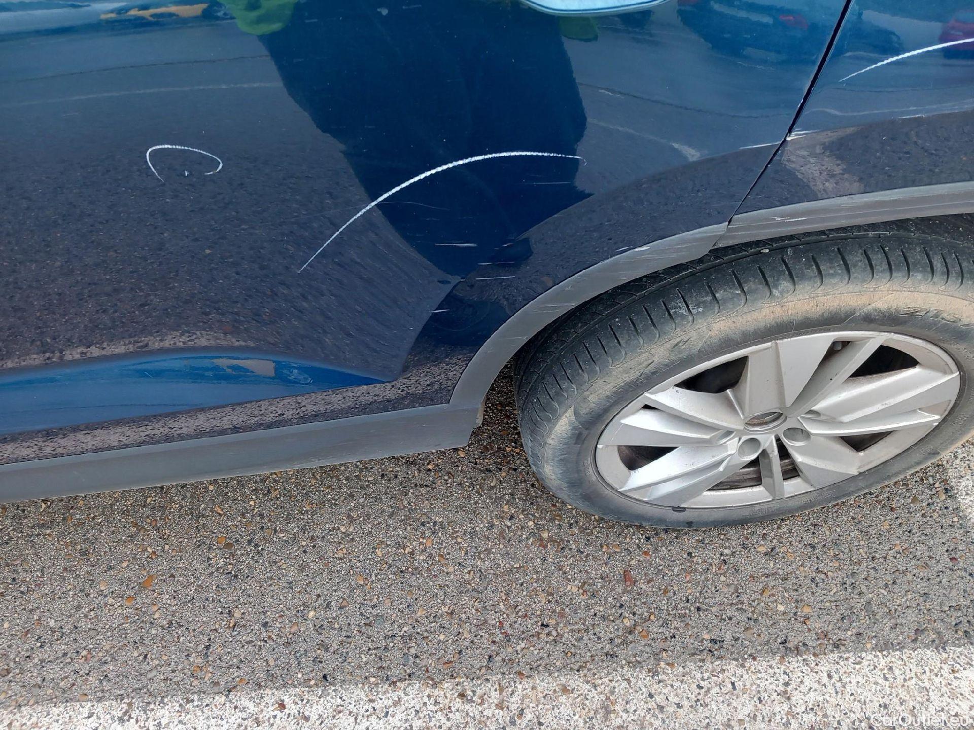  Skoda  Karoq SKODA  / 2017 / 5P / todoterreno 2.0 TDI 85kW (115CV) Ambition #16