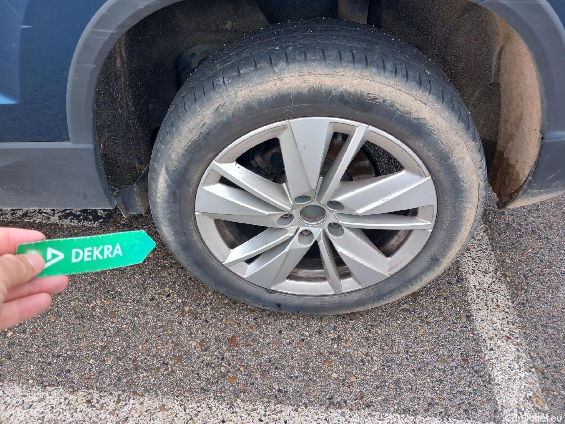  Skoda  Karoq SKODA  / 2017 / 5P / todoterreno 2.0 TDI 85kW (115CV) Ambition #23