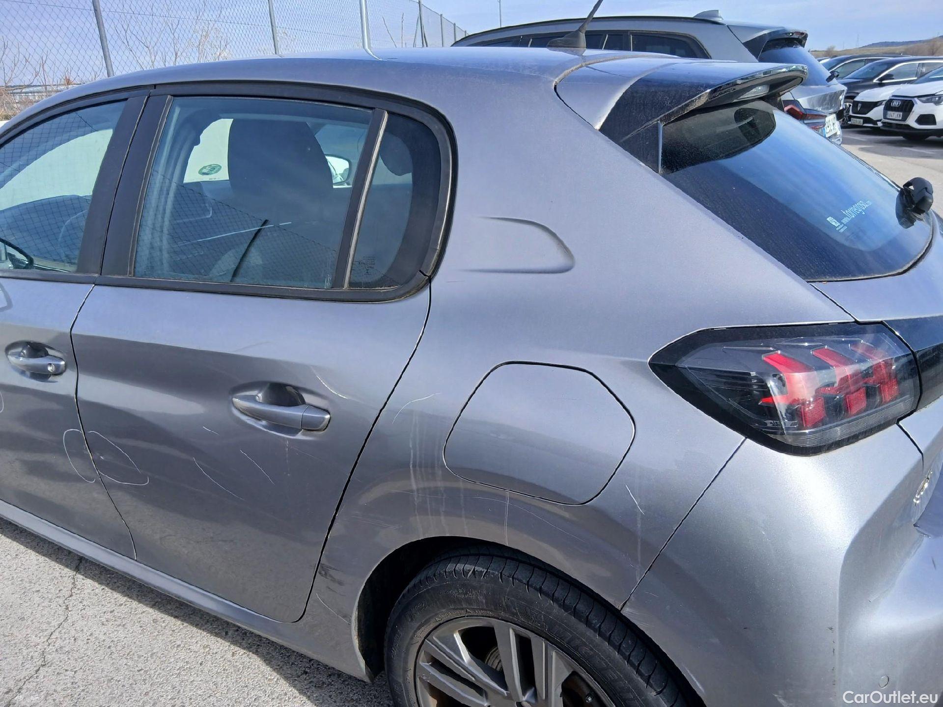  Peugeot  208 PEUGEOT  / 2019 / 5P / berlina con portón PureTech 73kW (100CV) Active Pack #21