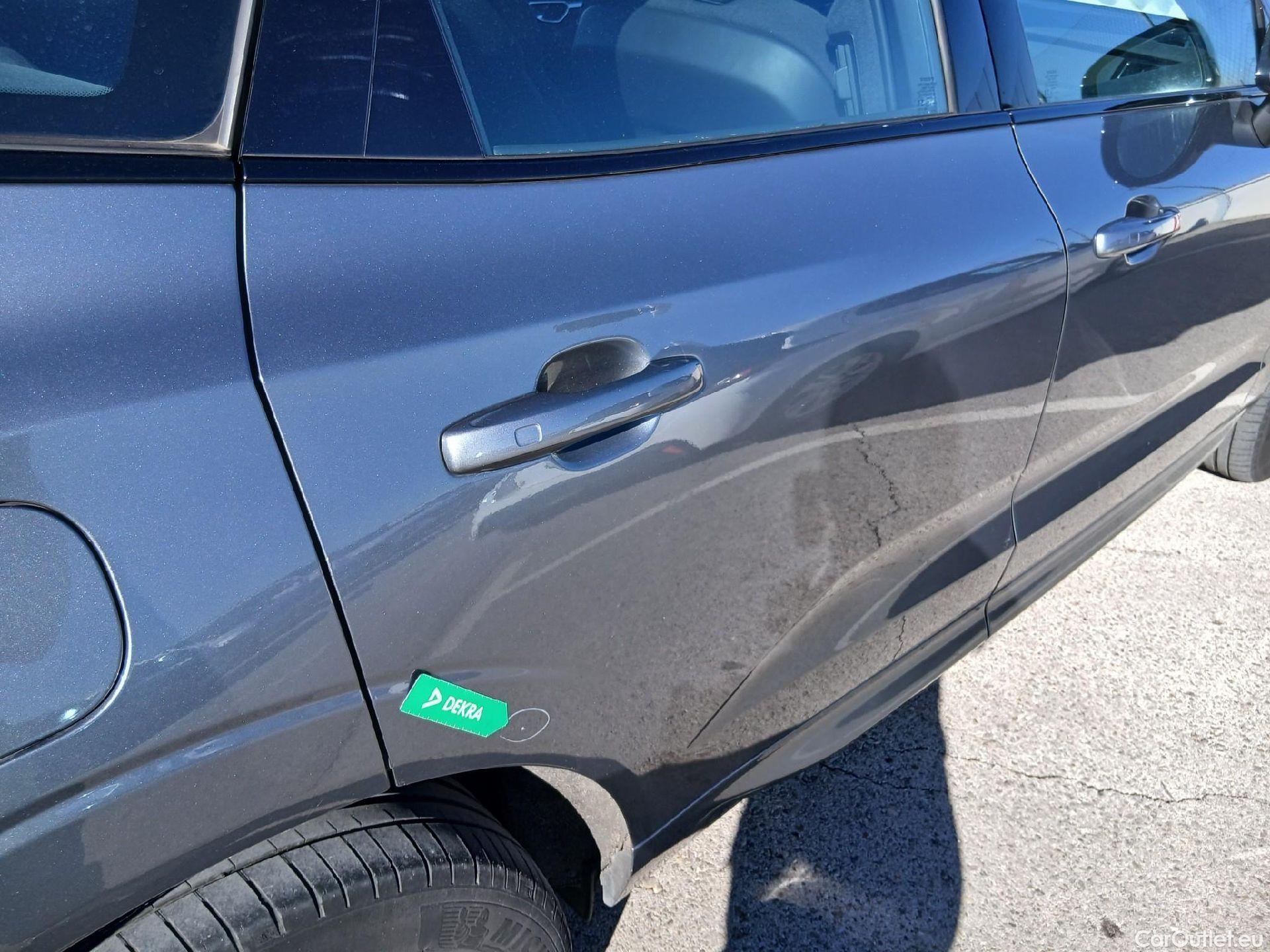  Volvo  XC60 VOLVO  / 2017 / 5P / todoterreno 2.0 T6 AWD Recharge R-Design Exp Auto #26