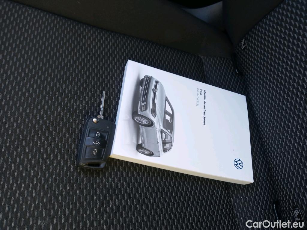  Volkswagen  Polo VOLKSWAGEN  / 2021 / 5P / berlina con portón  1.0 TSI 70kW (95CV) #2
