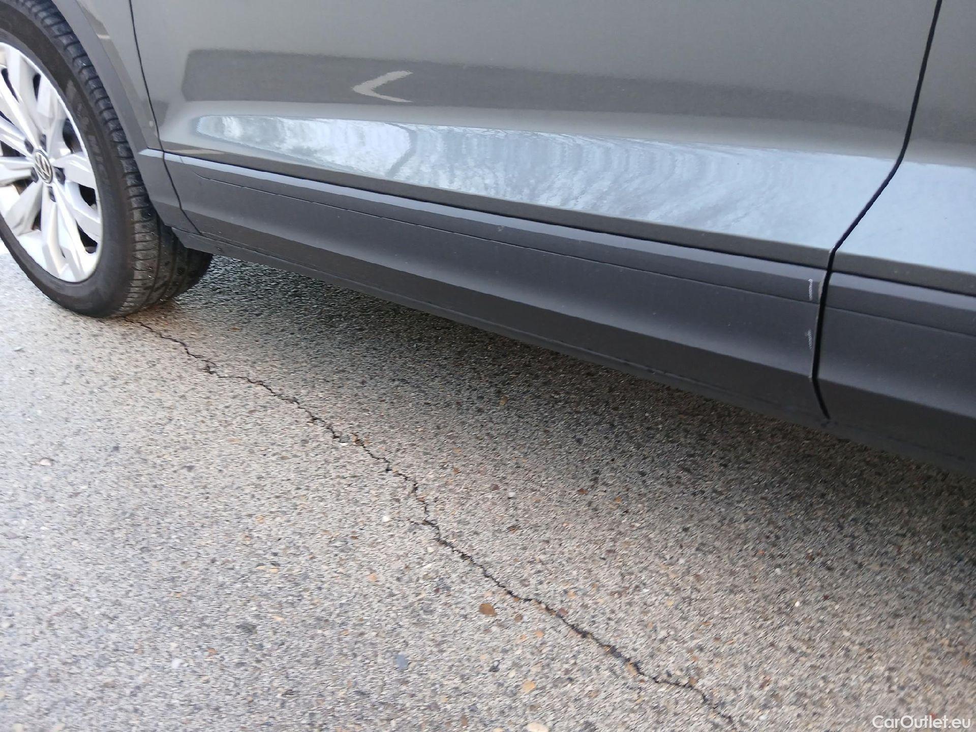  Volkswagen  T-ROC VOLKSWAGEN  / 2017 / 5P / todoterreno Advance 2.0 TDI 110kW (150CV) DSG (AC2) #10