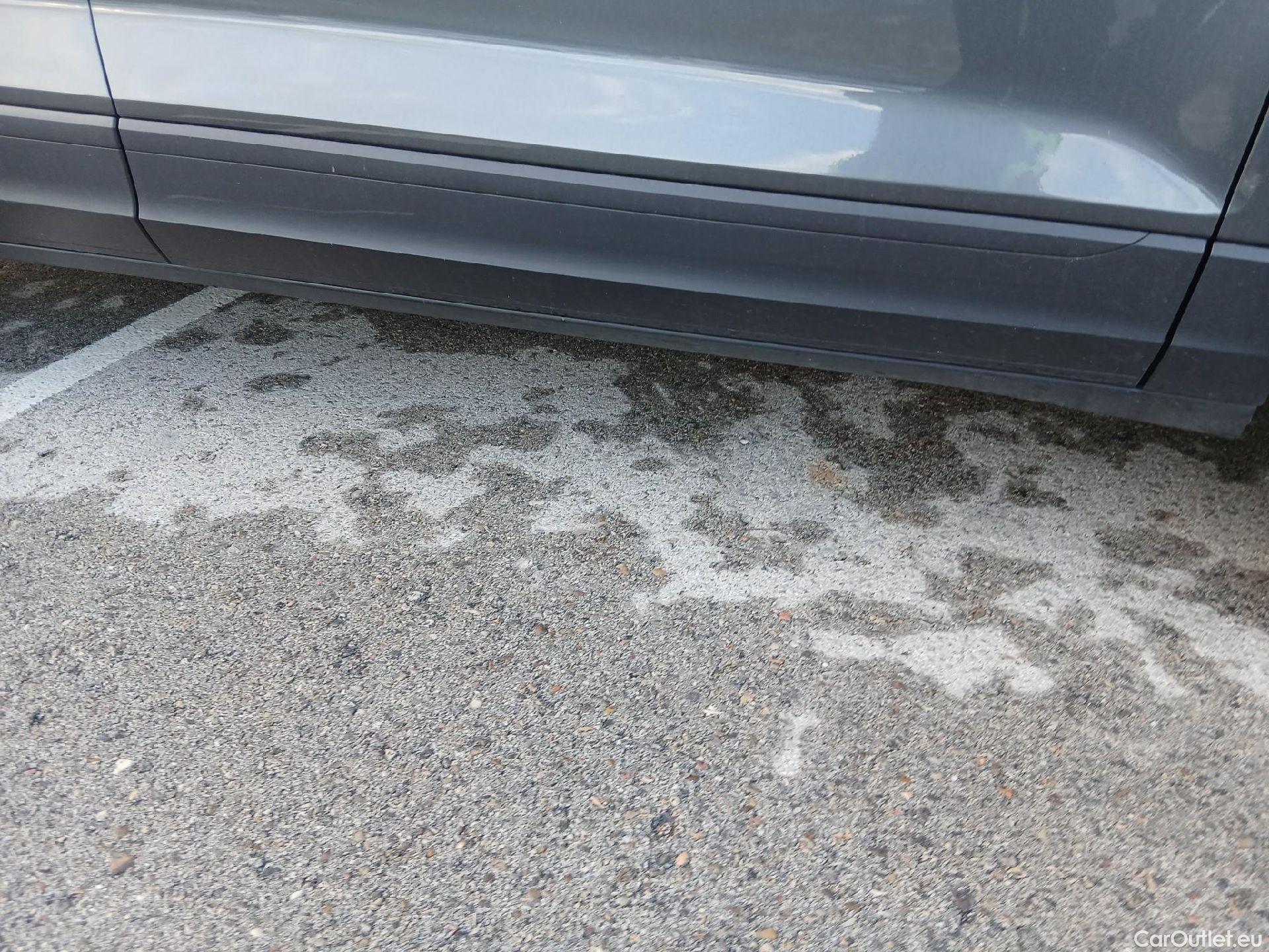  Volkswagen  T-ROC VOLKSWAGEN  / 2017 / 5P / todoterreno Advance 2.0 TDI 110kW (150CV) DSG (AC2) #25