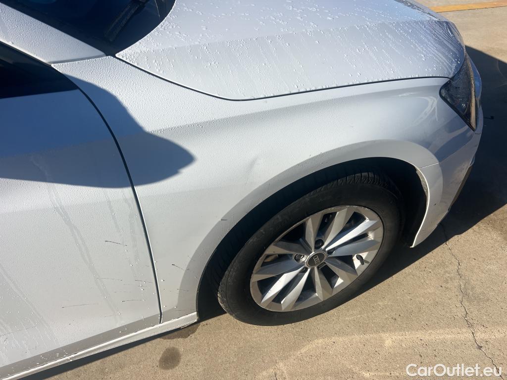  Audi  A3 AUDI  / 2020 / 5P / berlina con portón Sportback 30 TFSI 81kW (110CV) S tronic #7