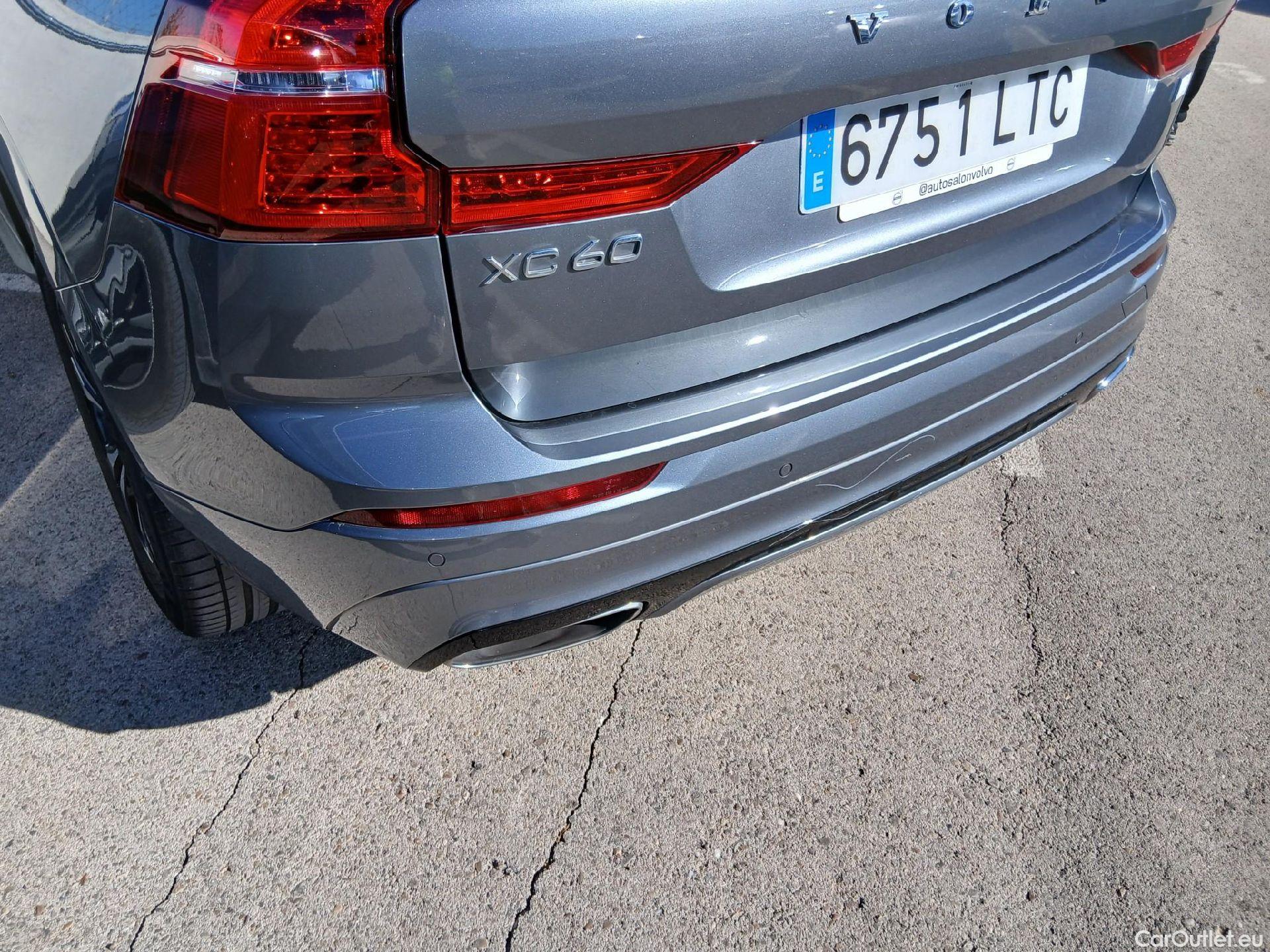  Volvo  XC60 VOLVO  / 2017 / 5P / todoterreno 2.0 T6 AWD Recharge R-Design Exp Auto #13