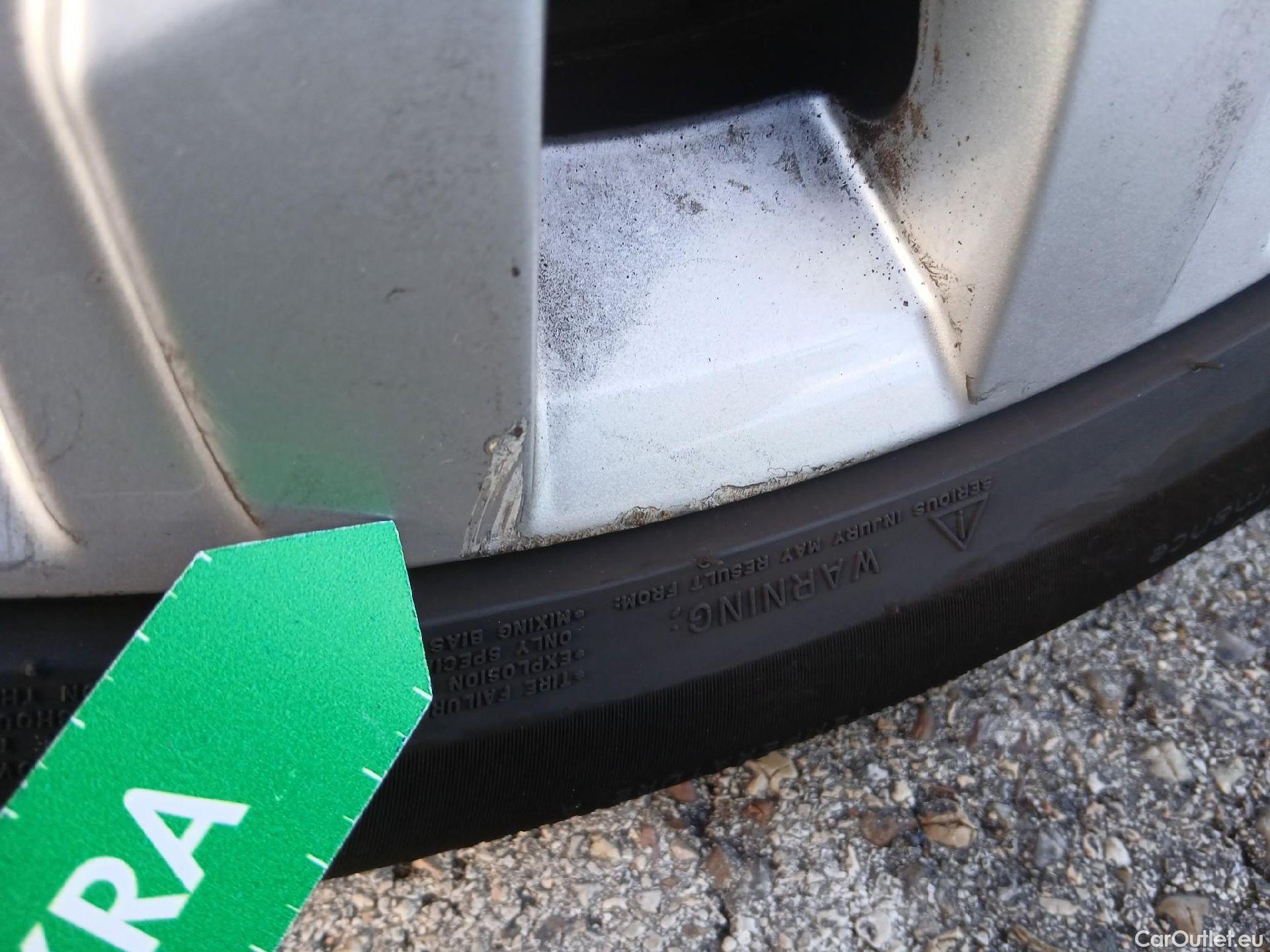  Volkswagen  T-ROC VOLKSWAGEN  / 2017 / 5P / todoterreno Advance 2.0 TDI 110kW (150CV) DSG (AC2) #29