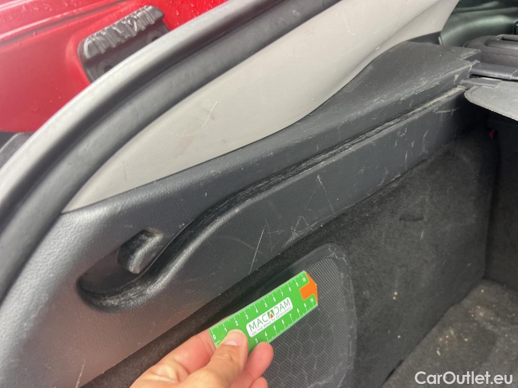  Hyundai   Ioniq HYUNDAI / 2016 / 5P / berlina con portón 1.6 GDI HEV Klass DT #10