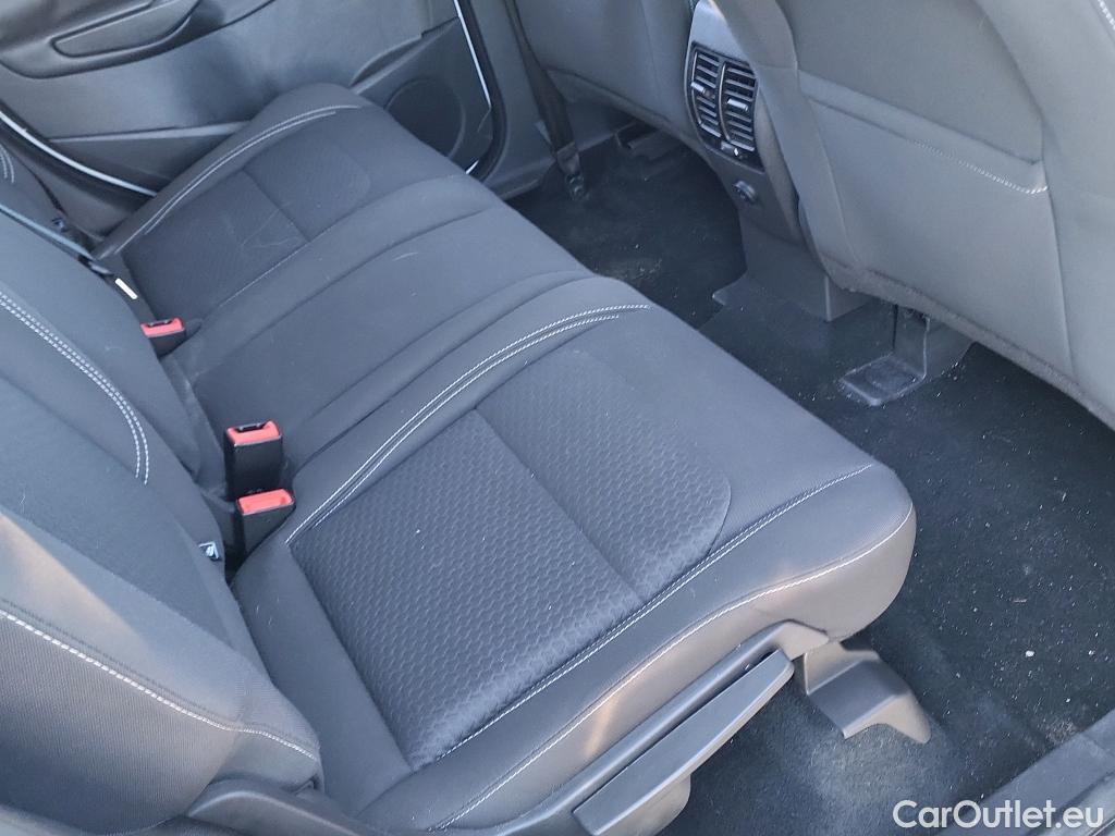  Ford  Kuga FORD  / 2016 / 5P / todoterreno 1.5 EcoBoost 88kW 4x2 Trend+ (CX) #39