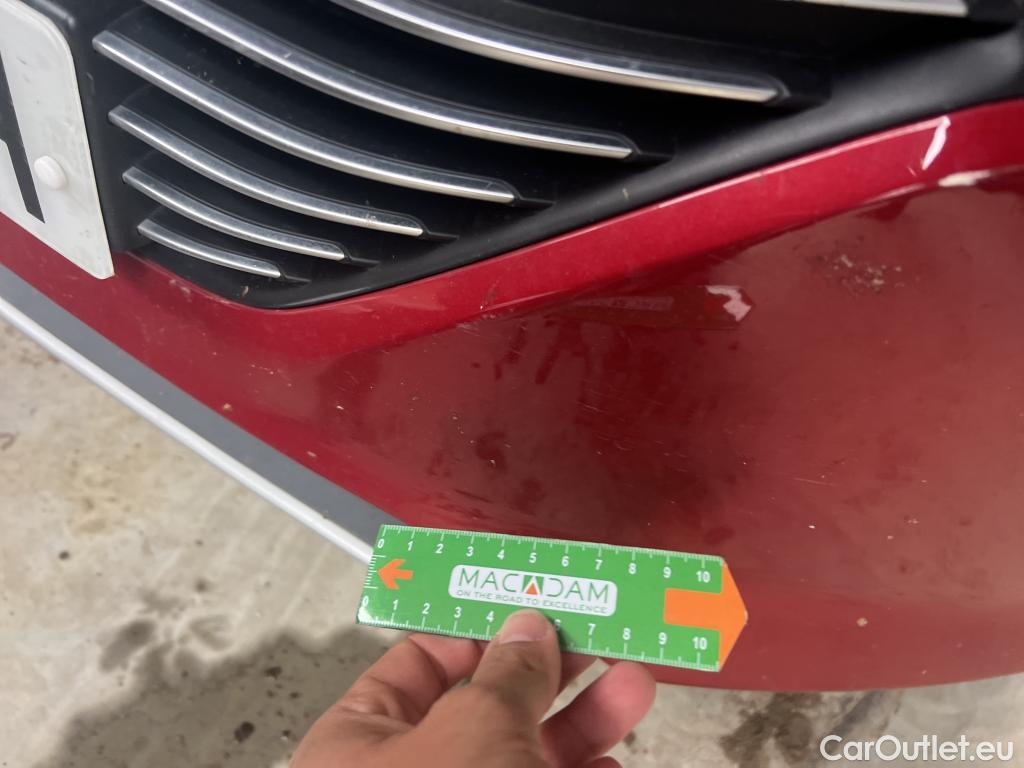  Hyundai   Ioniq HYUNDAI / 2016 / 5P / berlina con portón 1.6 GDI HEV Klass DT #18