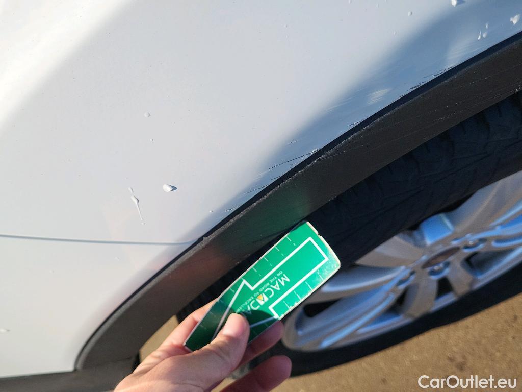  Ford  Kuga FORD  / 2016 / 5P / todoterreno 1.5 EcoBoost 88kW 4x2 Trend+ (CX) #31