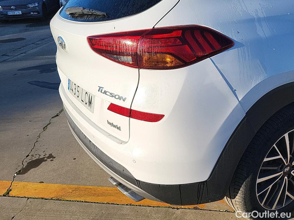  Hyundai  Tucson HYUNDAI  / 2018 / 5P / todoterreno 1.6 CRDI 85kW (116CV) 48V Tecno 4X2 #17